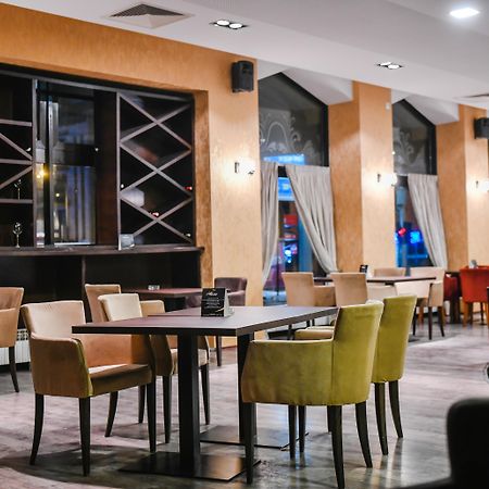 באניה לוקה Hotel Zepter Palace מראה חיצוני תמונה